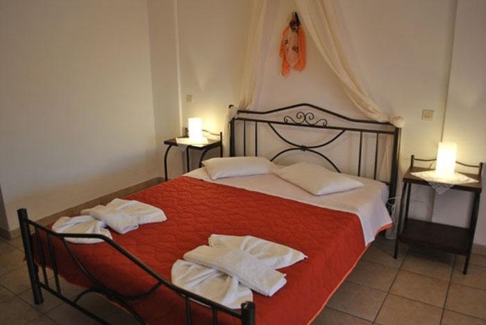 Christianna Studios Nikiana Habitación foto
